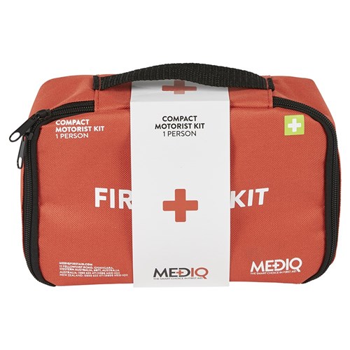 ESSENTIAL COMPACT MOTORIST FIRST AID KIT IN SOFT PACK