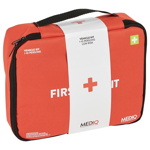 ESSENTIAL VEHICLE FIRST AID KIT IN SOFT PACK